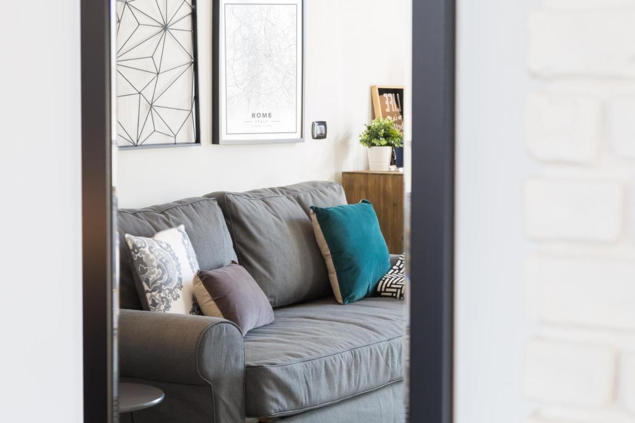 Bmga L Glam Industrial 3-Bed Apartment In Termini 罗马 外观 照片