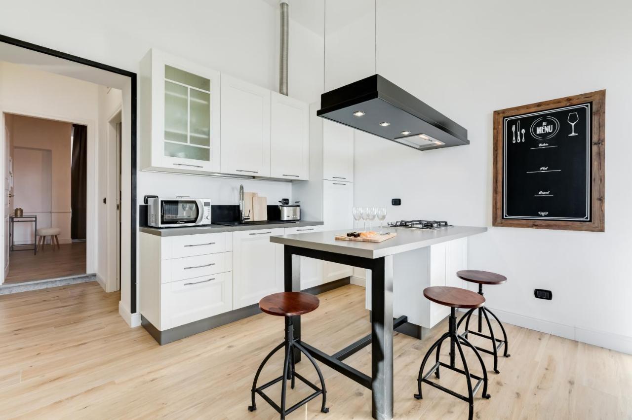 Bmga L Glam Industrial 3-Bed Apartment In Termini 罗马 外观 照片