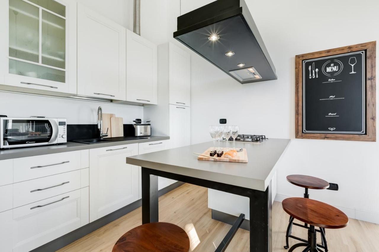 Bmga L Glam Industrial 3-Bed Apartment In Termini 罗马 外观 照片
