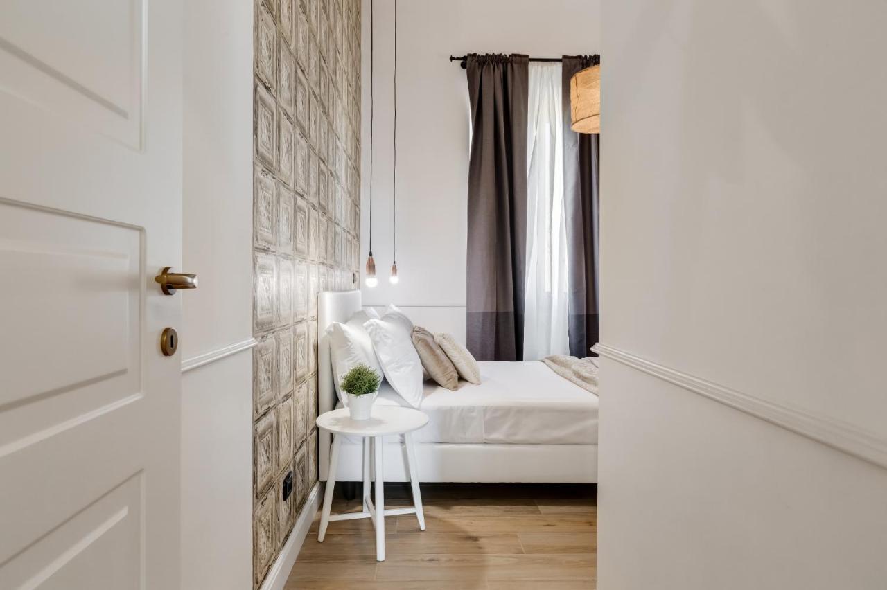 Bmga L Glam Industrial 3-Bed Apartment In Termini 罗马 外观 照片