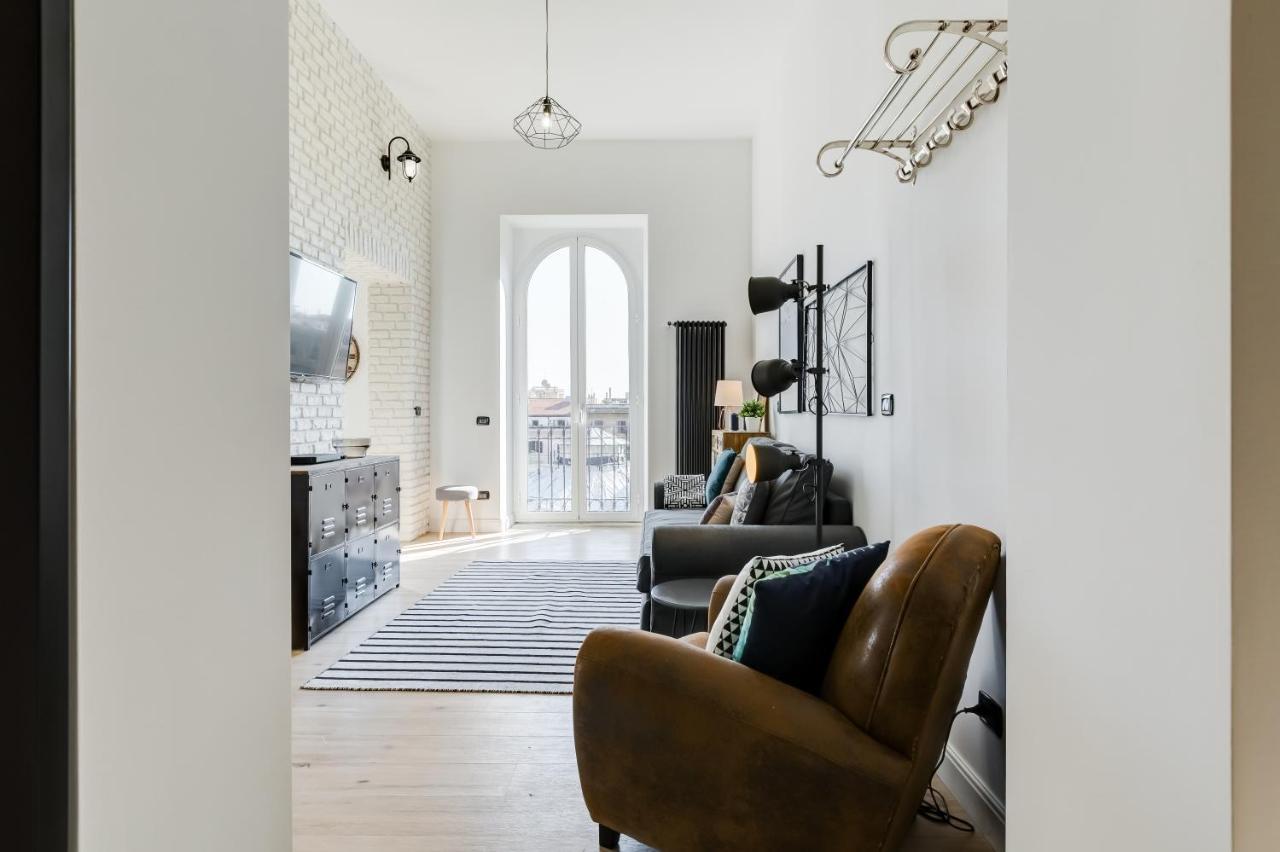 Bmga L Glam Industrial 3-Bed Apartment In Termini 罗马 外观 照片